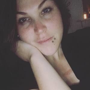 Meet your Posher, Felicia